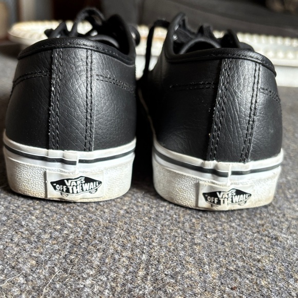 Vans Men's Black and White Sneakers - Picture 2 of 6